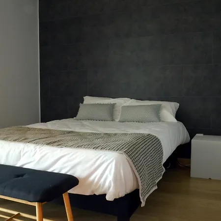 Sejourpoitiers ★ Maison 3ch. Proche Centre-ville Et Futuroscope ★ 度假居